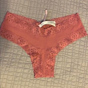 Victoria’s Secret Cheeky Lace Panty; M
